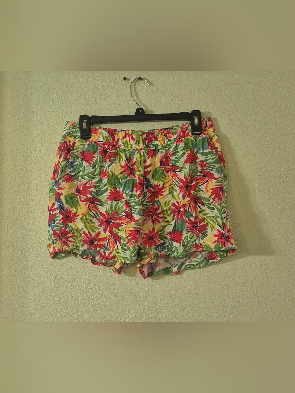 Caribbean Joe Tropical Floral Elastic-Waist Shorts - Red, Green, Yellow